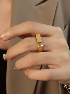Geometric Golden Open Ring