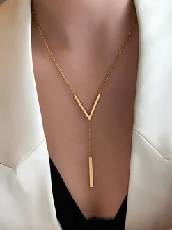 Geometric Pendant Chain Necklace