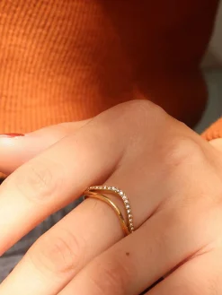 Golden Diamond Wave Ring