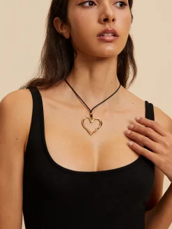 Hollow Out Love Heart Necklace