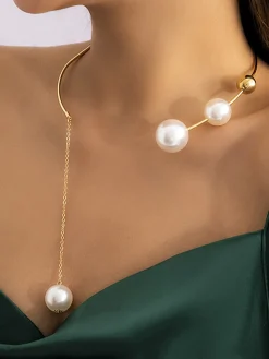 Imitation Pearl Choker Pendant Necklace