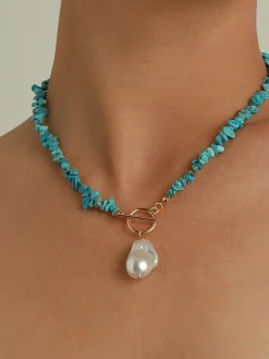 Irregular Pearl Green Turquoise Necklace