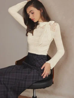 Lace Bow Textured Slim Blouse