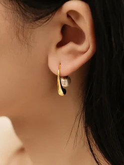 Lantern Shape Pearl Earrings