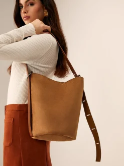 Large Capacity Buckle Bucket Bag