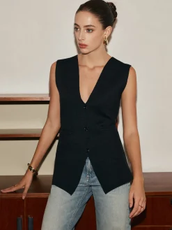 Leisure Button Slim Sweater Vest