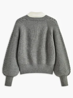 Leisure Contrast Collar Knit Top