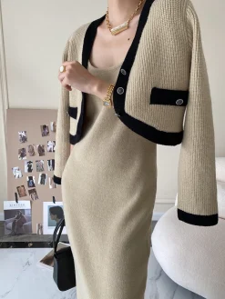 Leisure Contrast Trim Knit Skirt Set