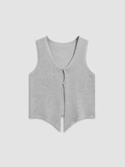 Leisure Hook-and-Eye Vest