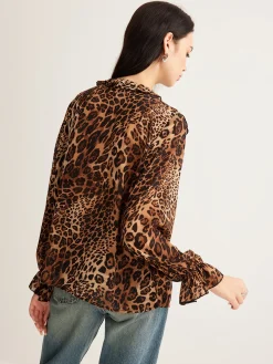 Leopard Printed Ruffle Thin Shirt