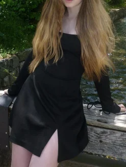 Long Sleeve Split Tie Short Dress