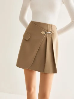 Magnet Closure Pleated Mini Skirt