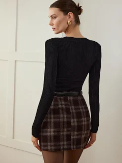 Metal Snowflake V-Neck Slim Sweater