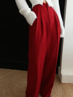 Middle Waist Pleated Tapered Pants