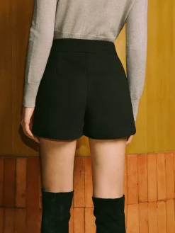 Mid-Waist Tweed Pockets Wide-Leg Shorts