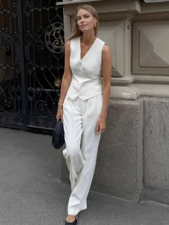 Minimalism Tailored Button-Front Waistcoat