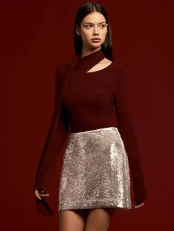 Minimalist Jersey Top With Scarf
