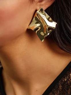 Minimalist Pleated Stud Earrings