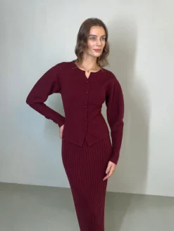 Minimalist Ribbed Sweater Skirt
