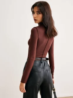 Mock Neck Piping Slim Jersey Top