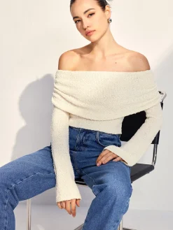Off Shoulder Plain Knit Top