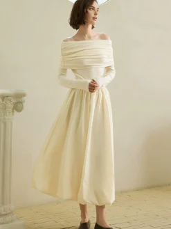 Off-Shoulder Bud Waist Pleated Knit Dress