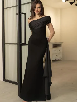 Off-Shoulder Knotted Slim Long Dress