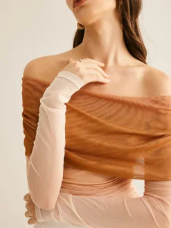 Off-Shoulder Mesh Gradient Blouse