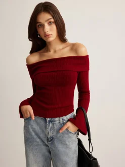 Off-Shoulder Ribbed Slim Top