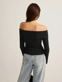 Off-Shoulder Ribbed Slim Top