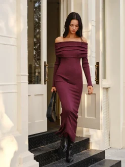 Off-Shoulder Sweater Skinny Dress