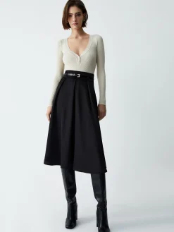 Old Money Aesthetics Belted Skirt