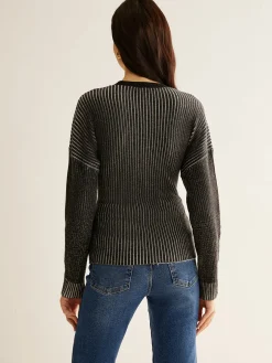 Ombre Button Slim Cardigan