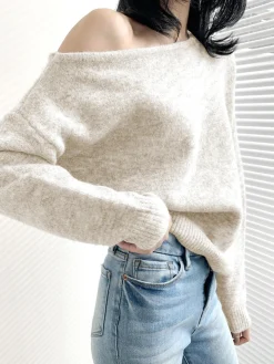 One Shoulder Asymmetric Sweater