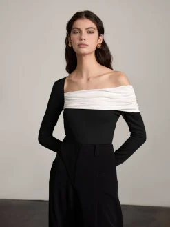 One-Shoulder Ruched Slim Top