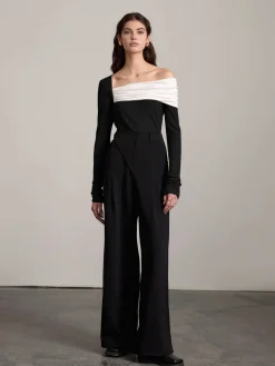 One-Shoulder Ruched Slim Top