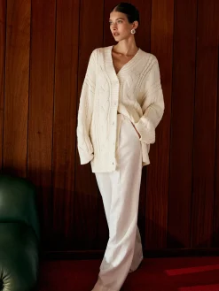 Oversize Cable Knit Outwear