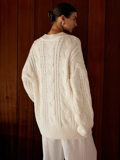 Oversize Cable Knit Outwear