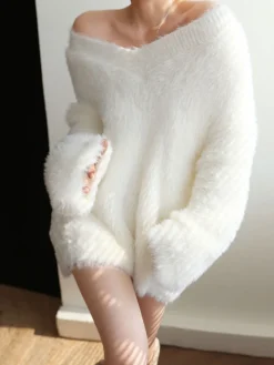Oversized Fuzzy V-neck Sweater