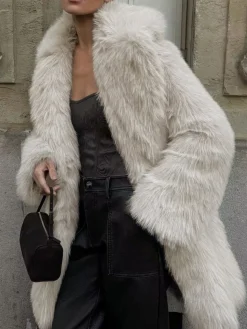Oversized Fuzzy Women Faux Fur Coat