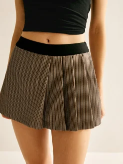 Patchwork Plaid Pleated Shorts