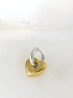 1pc Contrast Heart Drop Earrings