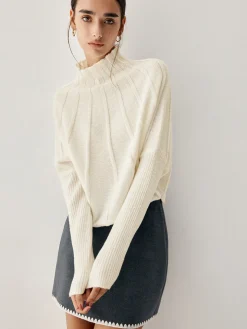 Piping Mock Neck Long Sleeve Knit Top