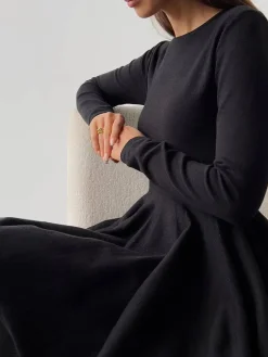 Plain Pleated Sweater Short Dress