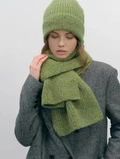 Plain Warm Knit Hat With Scarf