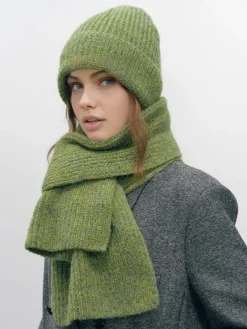 Plain Warm Knit Hat With Scarf