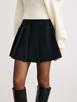 Pleated Mini Skirt Without Belt