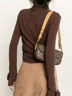 Pleated Turtleneck 3D Flower Slim T-Shirt