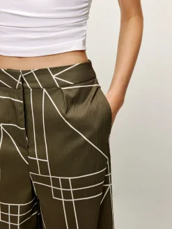 Printed Wide-Leg Pants