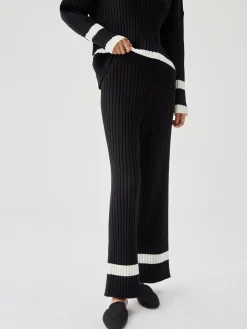 Ribbed Knit Contrast Trim Sweater Pants